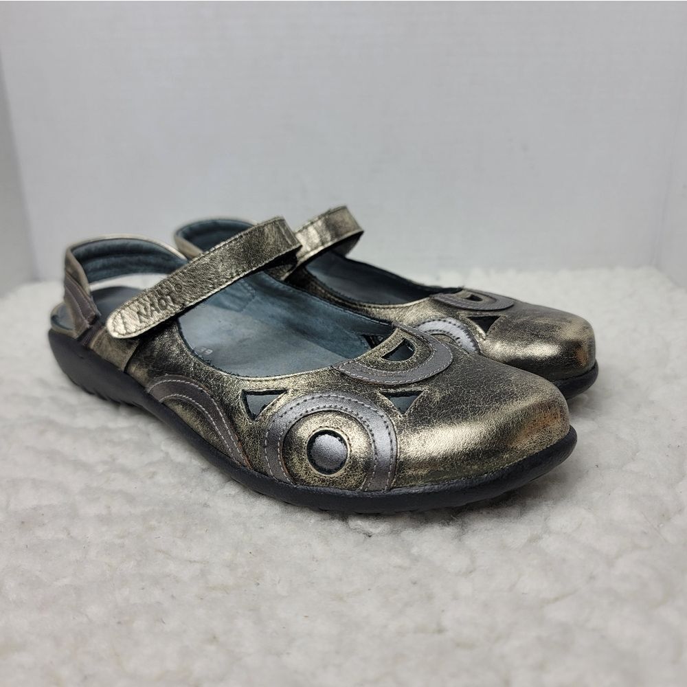 Naot Rongo Women’s Mary Jane Slingback Sandal Size 8.5 Gold Metallic Close Toe